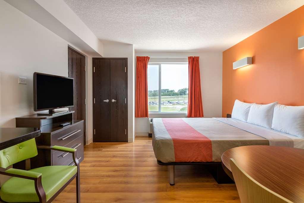 Motel 6 Airdrie Cameră foto